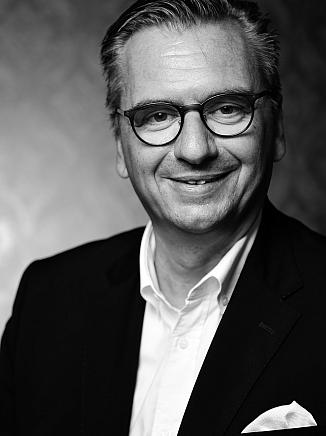 Prof. Dr. Marcus Helfrich  Rechtsanwalt
